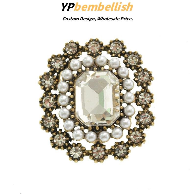 Wholesale Vintage Gemmed Pearl Alloy Buckles and Plates for Handmade Hair Ornaments - Dropshipping Available Worldwide